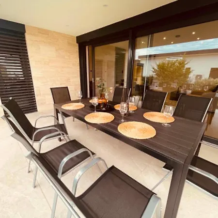 Premium Smart Residential Park House 别墅 *