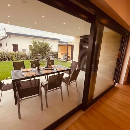 Premium Smart Residential Park House 别墅 韦伦采